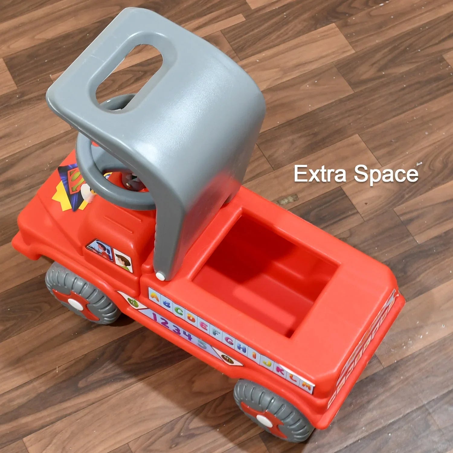 Musical ride-on toy car with backrest for children Musical ride-on toy car with backrest for children